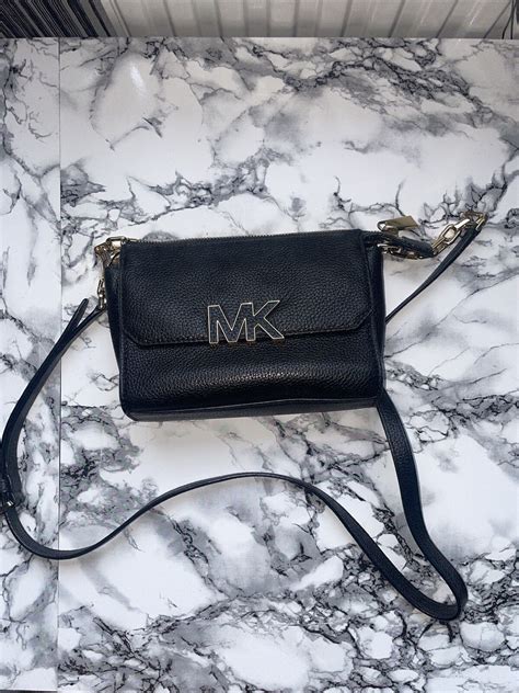 michael kors tasche gebraucht kaufen|michael kors opened satchel purse.